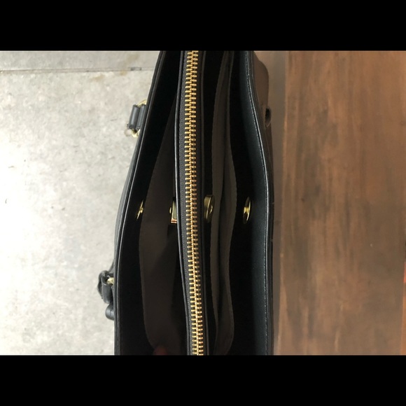Anne Klein Black Bag - Picture 4 of 4